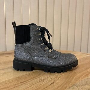 Women’s/ children’s boots
